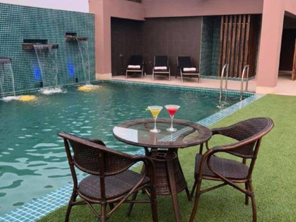 Hotel Castle Salam Khulna Eksteriør billede