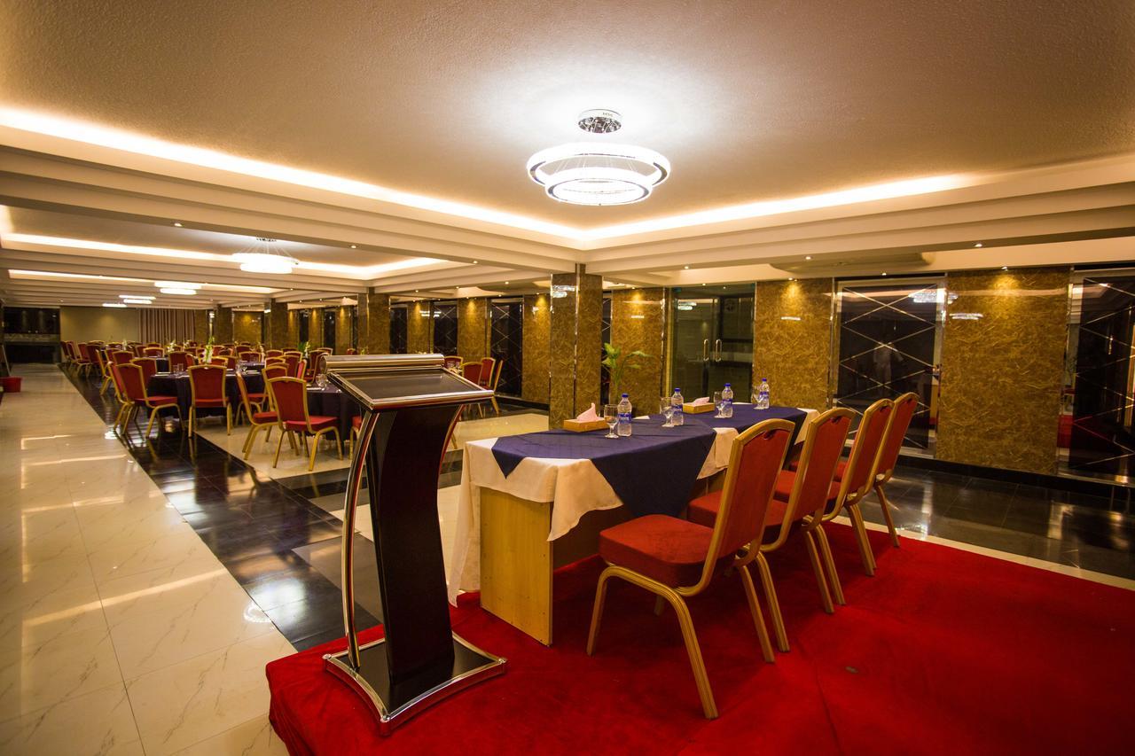 Hotel Castle Salam Khulna Eksteriør billede