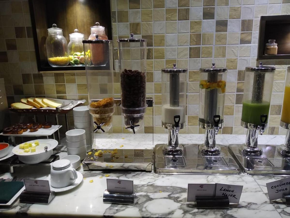 Hotel Castle Salam Khulna Eksteriør billede